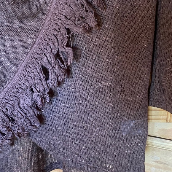 Wrangler brown knit cross-over sweater with button closure, XL - Picture 4 of 8